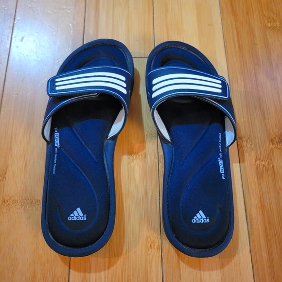 Adidas Fitfoam slides - Picture 3 of 6